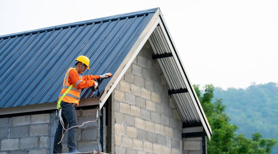 Expert top industrial roofings services in Mentone, CA